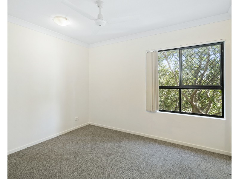 7/111 Golden Four Drive, Bilinga QLD 4225