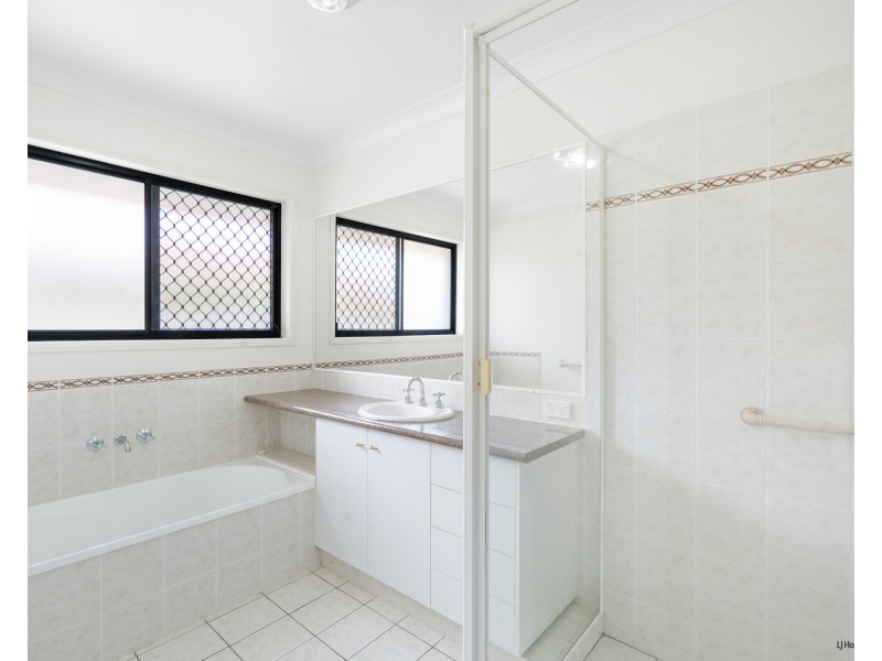 45 Ottelia Drive, Elanora QLD 4221