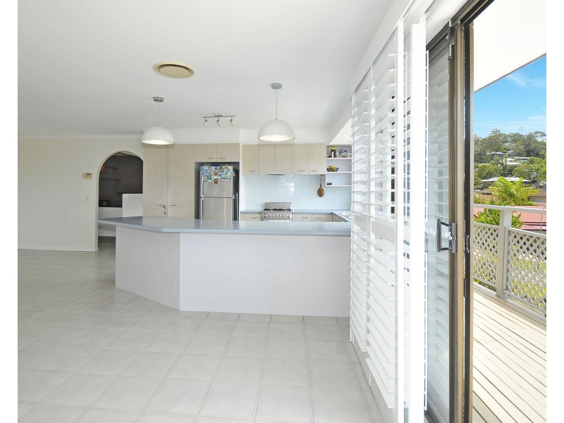 4 Myco Court, Elanora QLD 4221