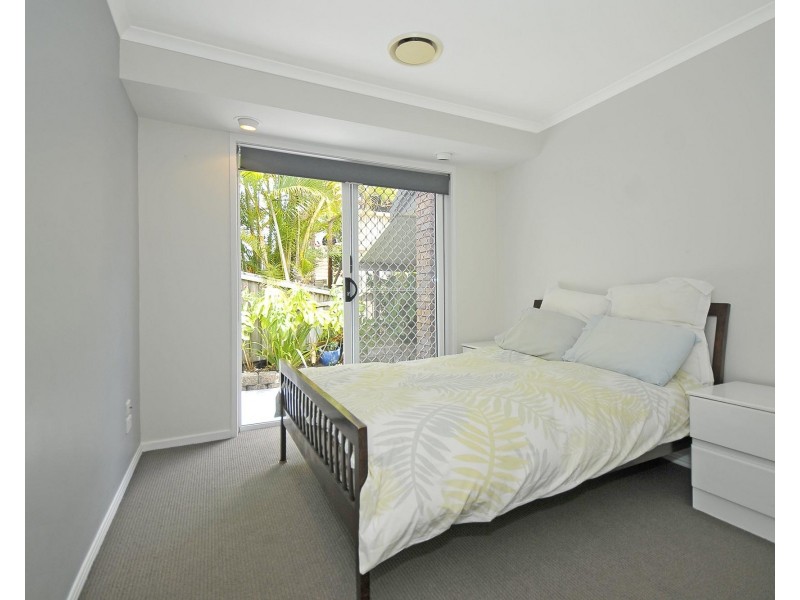 4 Myco Court, Elanora QLD 4221