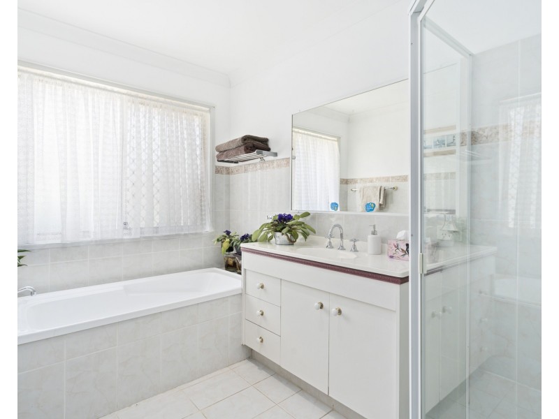 17 Cannon Drive, Currumbin Waters QLD 4223