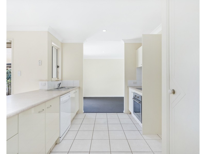 79 Casuarina Drive, Elanora QLD 4221