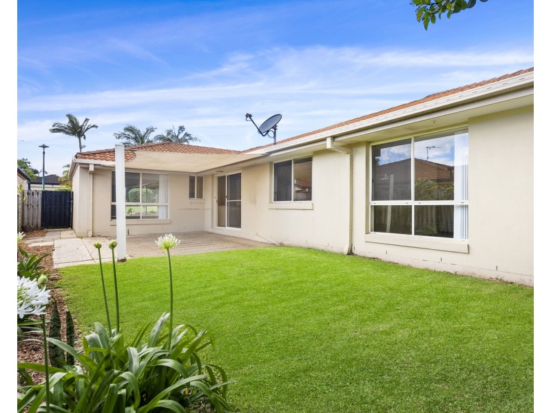 79 Casuarina Drive, Elanora QLD 4221