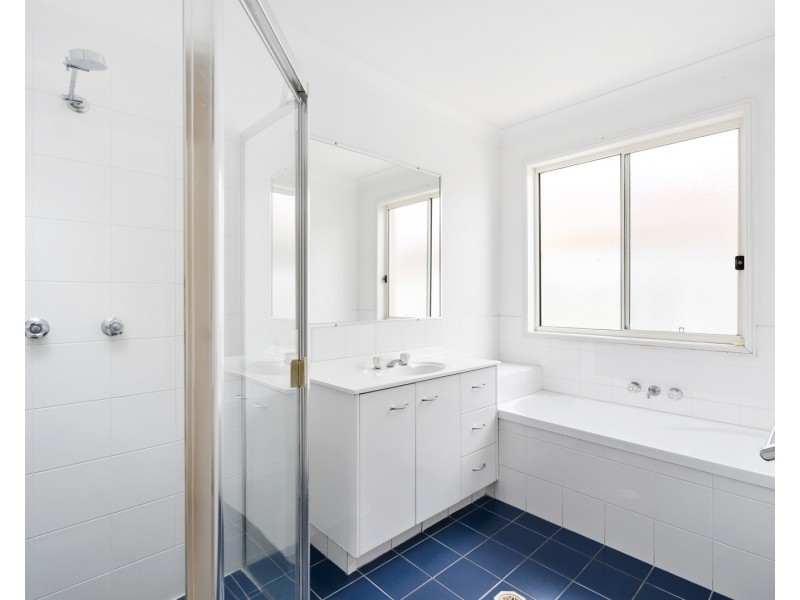 79 Casuarina Drive, Elanora QLD 4221