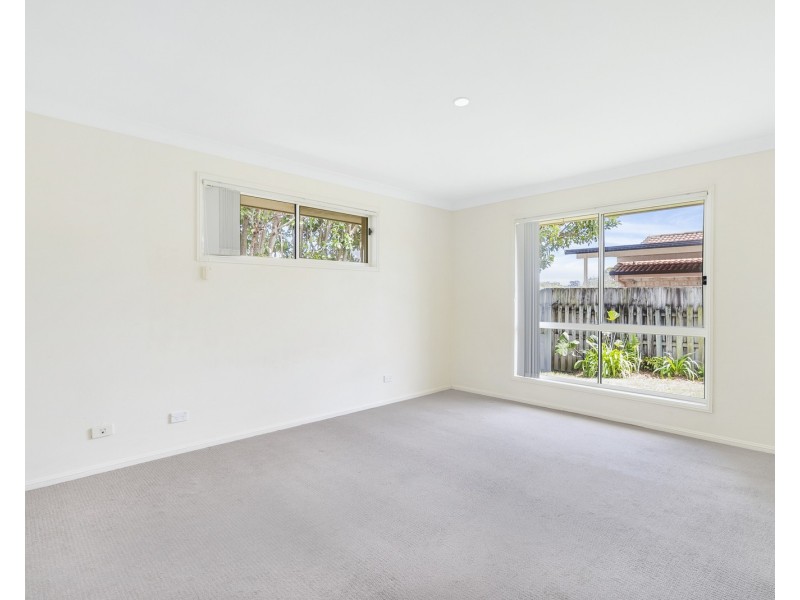 79 Casuarina Drive, Elanora QLD 4221