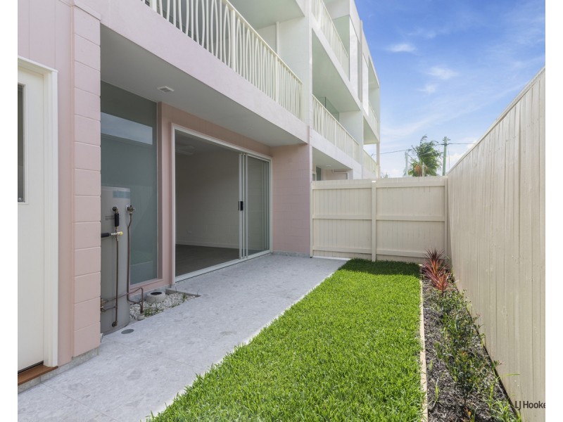 3/10 Simpson Street, Coolangatta QLD 4225