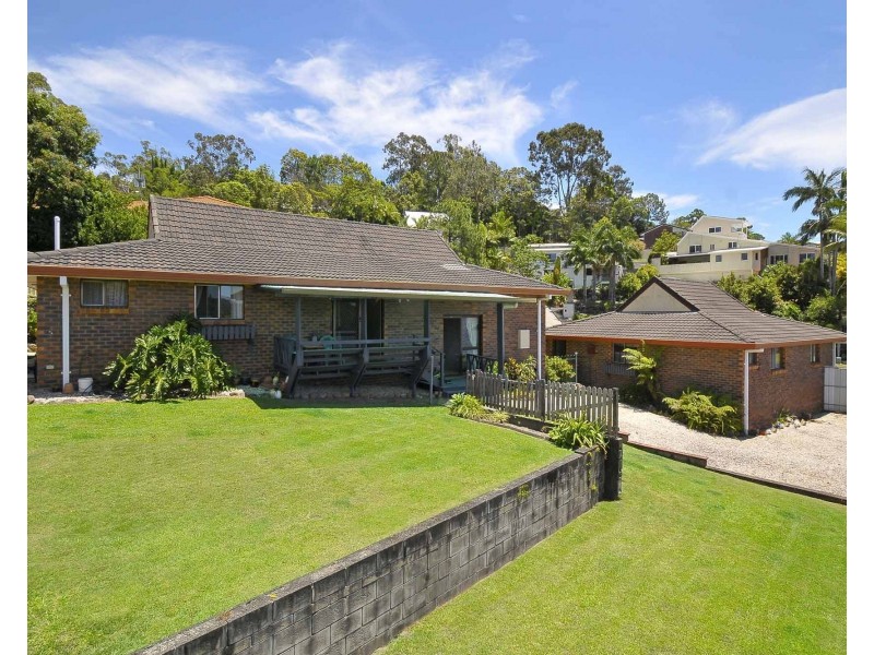 10 Bronzewing Close, Elanora QLD 4221