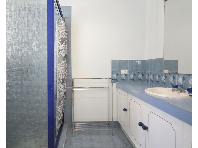 10 Bronzewing Close, Elanora QLD 4221