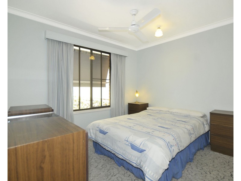 10 Bronzewing Close, Elanora QLD 4221