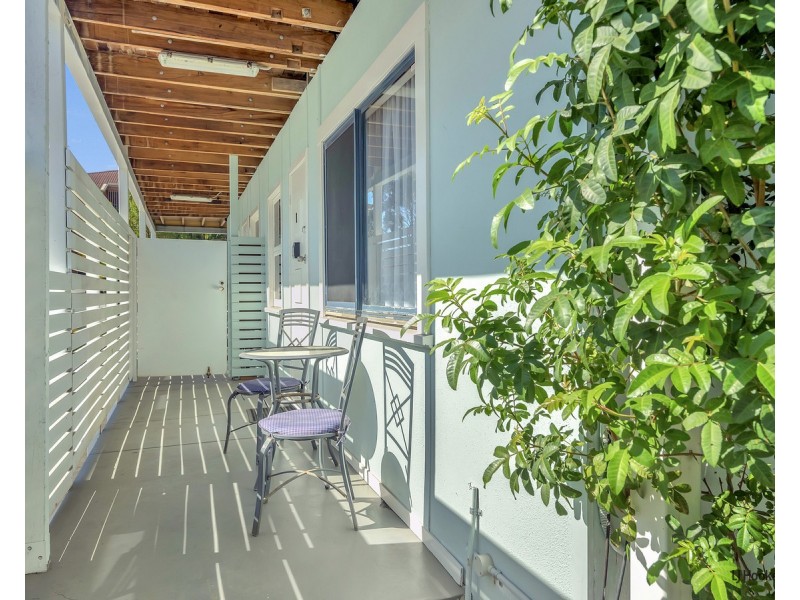 1/163 Golden Four Drive, Bilinga QLD 4225