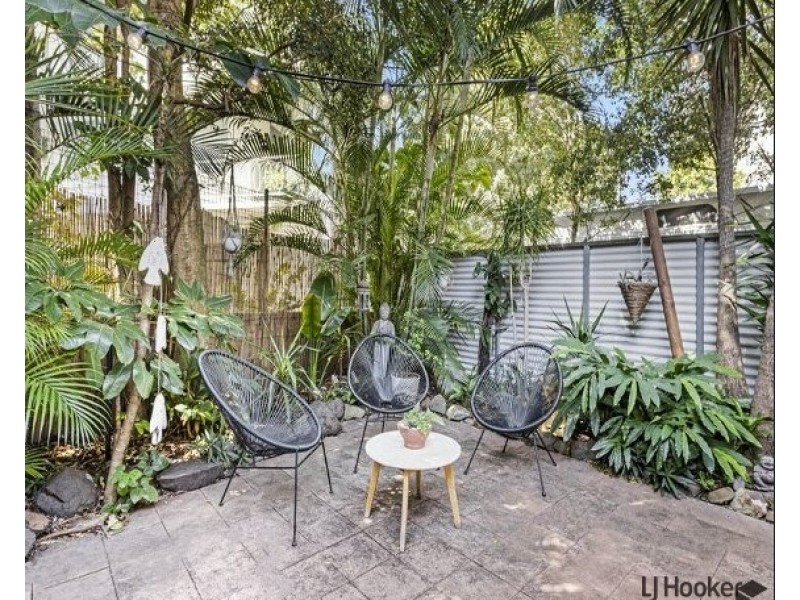 3/3 Winston Street, Coolangatta QLD 4225