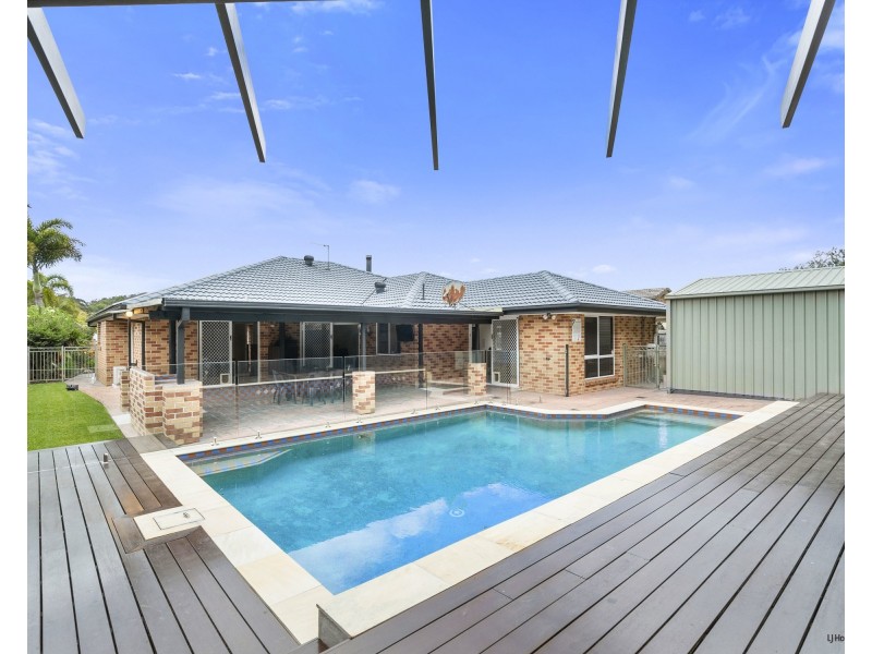 52 Cannon Drive, Currumbin Waters QLD 4223