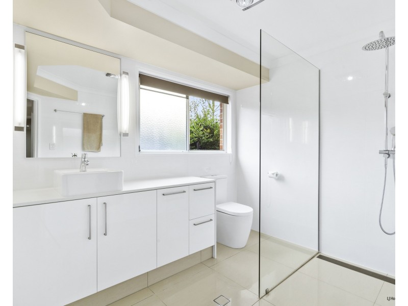 52 Cannon Drive, Currumbin Waters QLD 4223