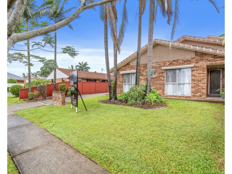 1/6 Cotinga Crescent, Burleigh Waters QLD 4220
