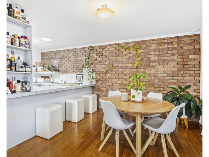 1/6 Cotinga Crescent, Burleigh Waters QLD 4220
