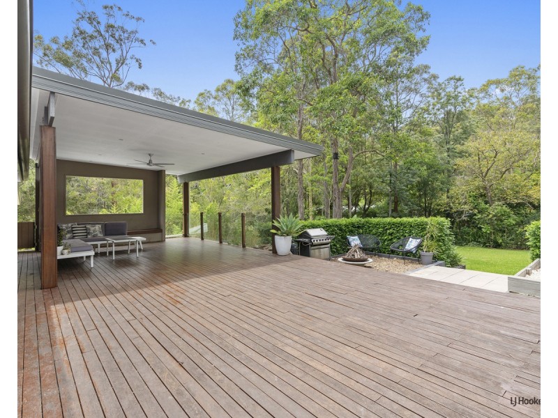 8 Shetland Place, Mudgeeraba QLD 4213
