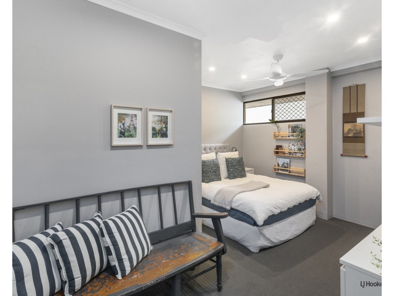 8 Shetland Place, Mudgeeraba QLD 4213