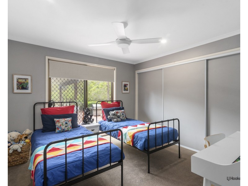 8 Shetland Place, Mudgeeraba QLD 4213