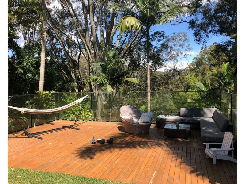 100 Tierney Drive, Currumbin Waters QLD 4223