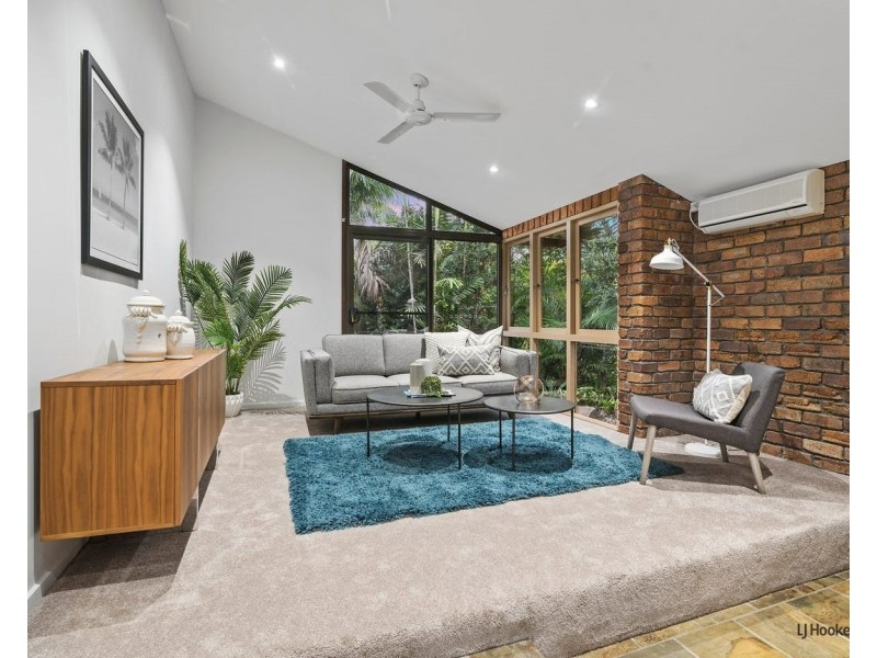 100 Tierney Drive, Currumbin Waters QLD 4223