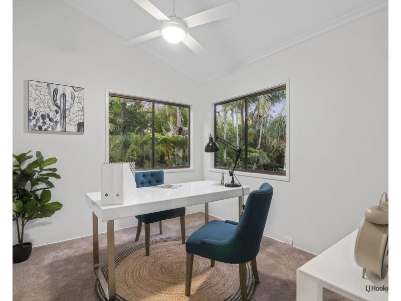 100 Tierney Drive, Currumbin Waters QLD 4223