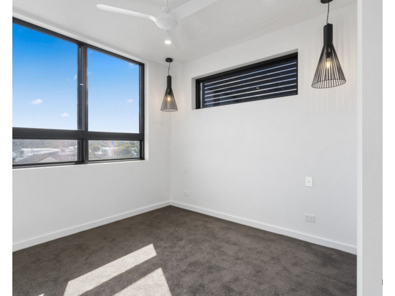 1/1034 Gold Coast Highway, Palm Beach QLD 4221