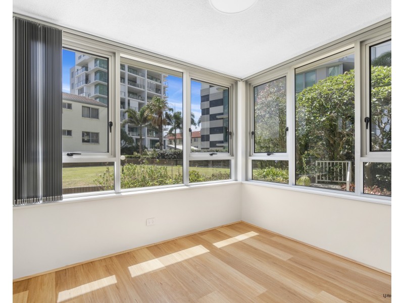3/100 The Esplanade, Burleigh Heads QLD 4220
