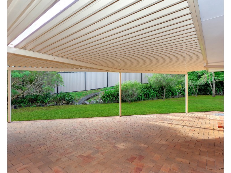 13 Sharscay Close, Burleigh Heads QLD 4220