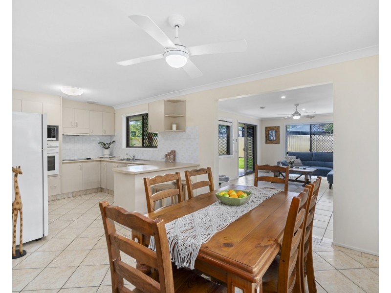 200 Tallebudgera Drive, Palm Beach QLD 4221