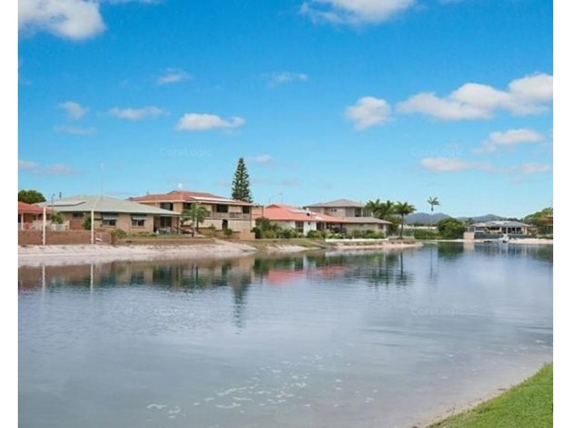 1/24 Barracuda Court, Palm Beach QLD 4221