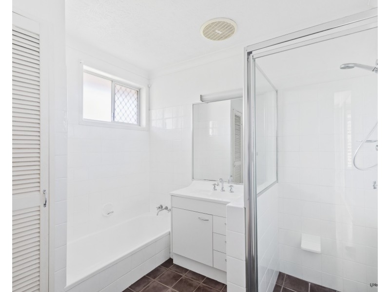 2/29 Cabarita Avenue, Tugun QLD 4224