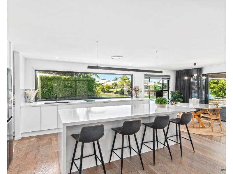 185 Currumbin Creek Road, Currumbin Waters QLD 4223