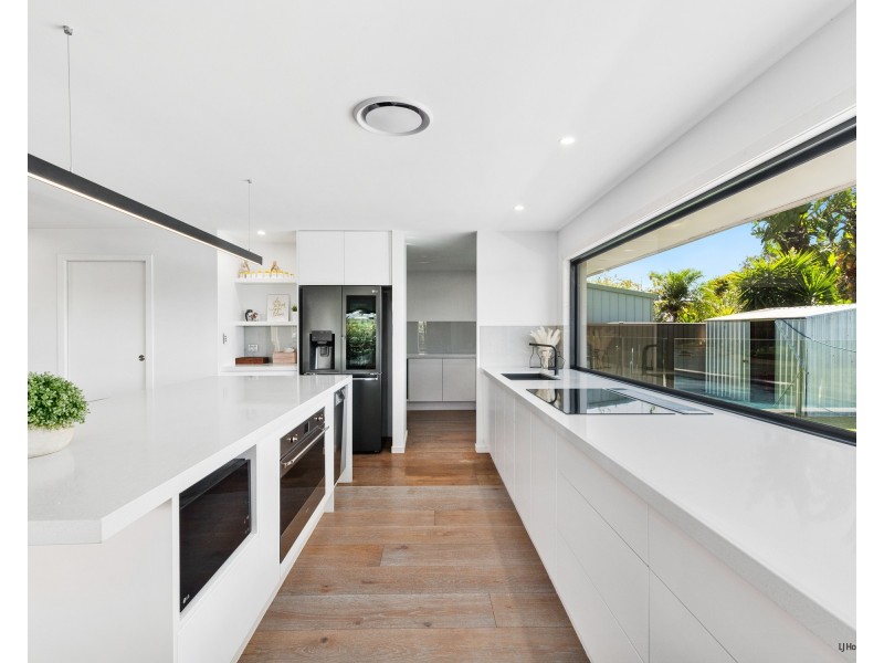 185 Currumbin Creek Road, Currumbin Waters QLD 4223