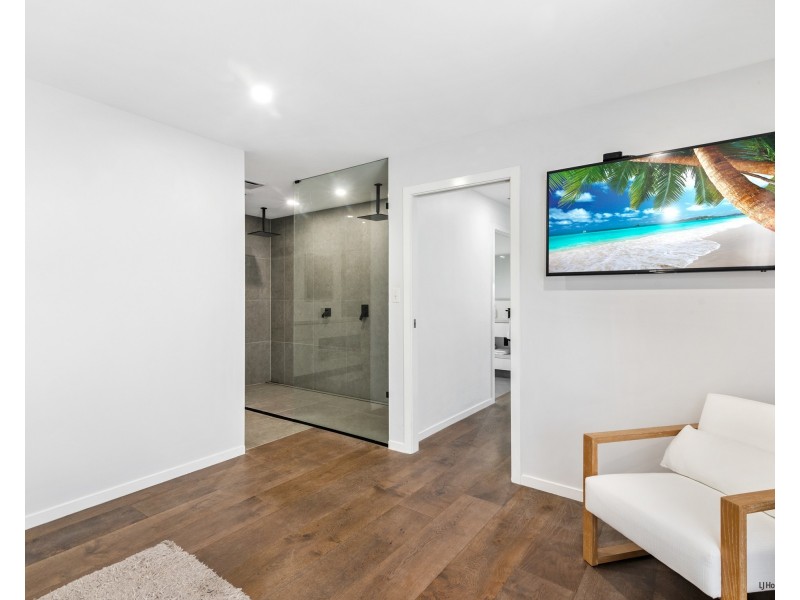 185 Currumbin Creek Road, Currumbin Waters QLD 4223