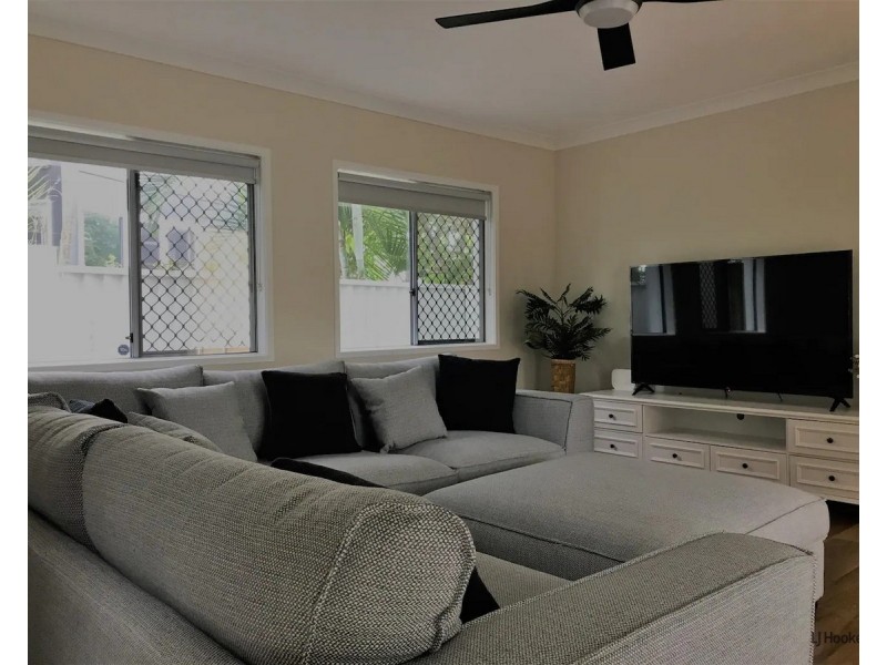 22 Sixth Avenue, Palm Beach QLD 4221