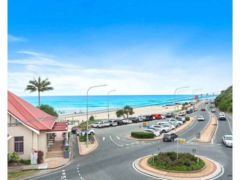 7/20 Marine Parade, Coolangatta QLD 4225