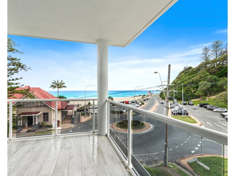 7/20 Marine Parade, Coolangatta QLD 4225