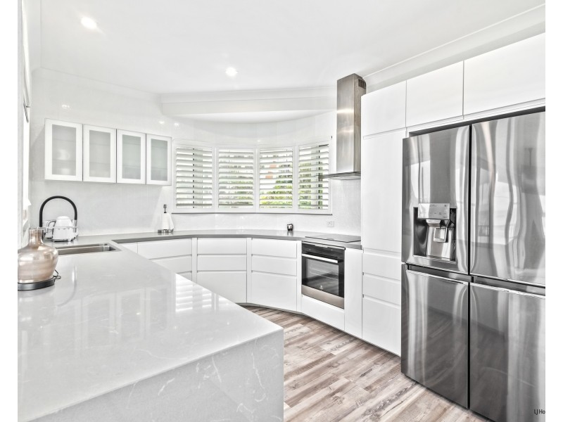 7/20 Marine Parade, Coolangatta QLD 4225