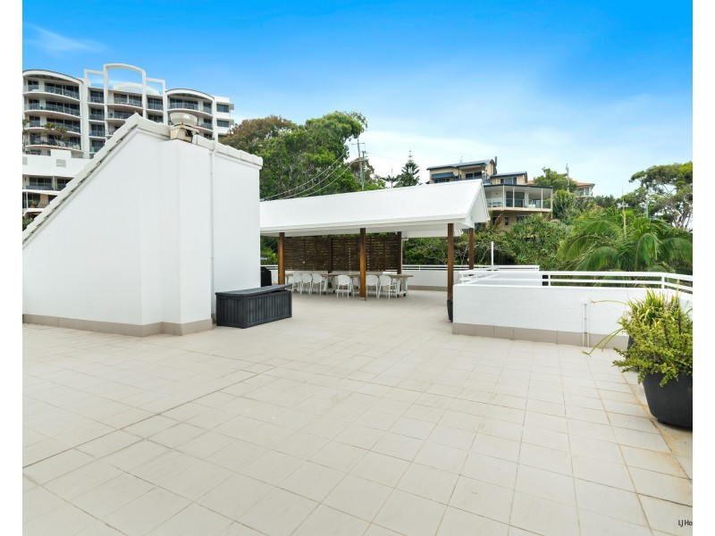 7/20 Marine Parade, Coolangatta QLD 4225