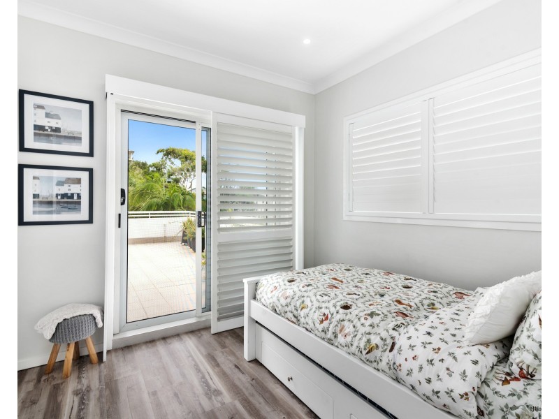 7/20 Marine Parade, Coolangatta QLD 4225