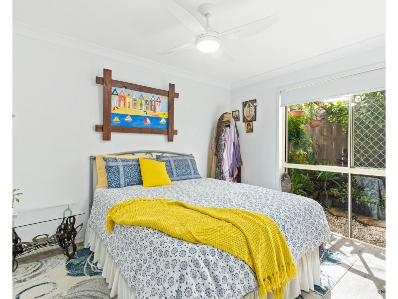 9 Tarrabool Drive, Elanora QLD 4221