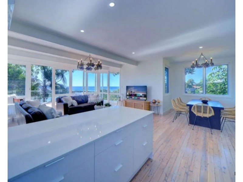 31 Albany Lane, Currumbin QLD 4223