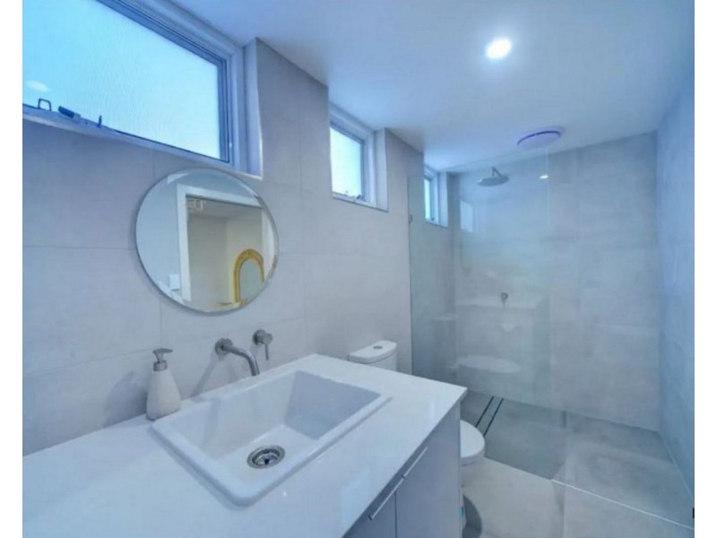 31 Albany Lane, Currumbin QLD 4223