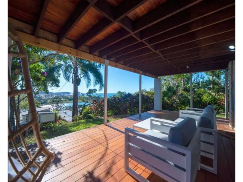 31 Albany Lane, Currumbin QLD 4223
