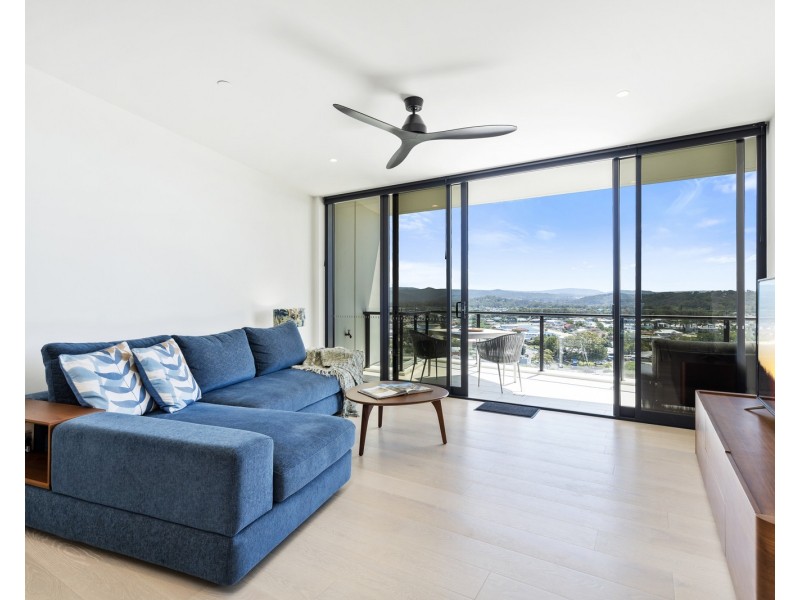 21105/1328 Gold Coast Highway, Palm Beach QLD 4221
