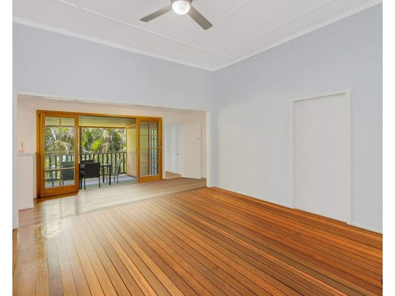 93 Dutton Street, Coolangatta QLD 4225