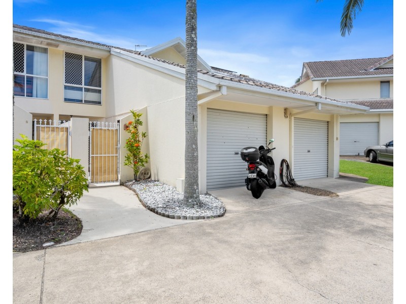 2/2-10 Coolgardie Street, Elanora QLD 4221