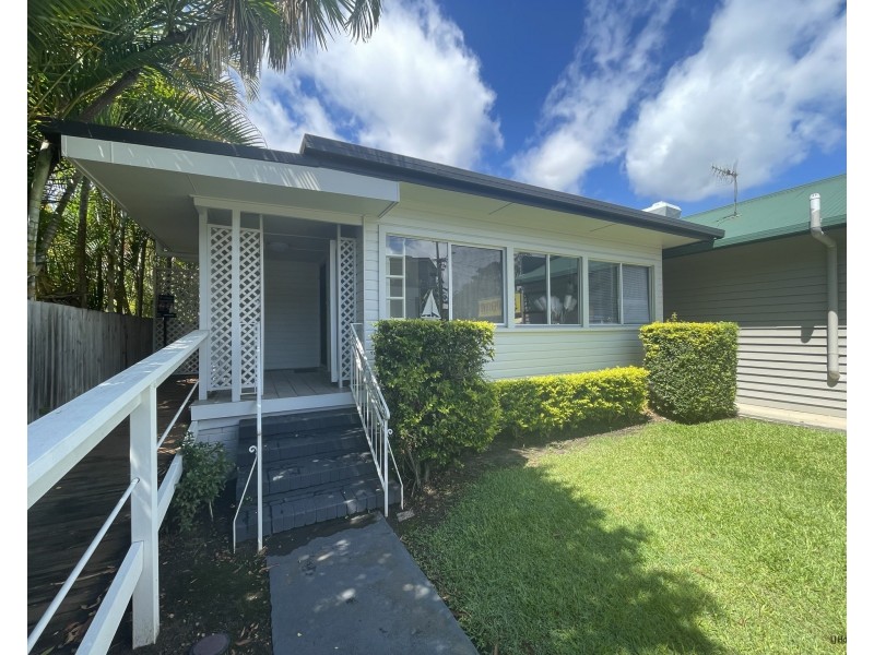 8 Thrower Drive, Currumbin QLD 4223