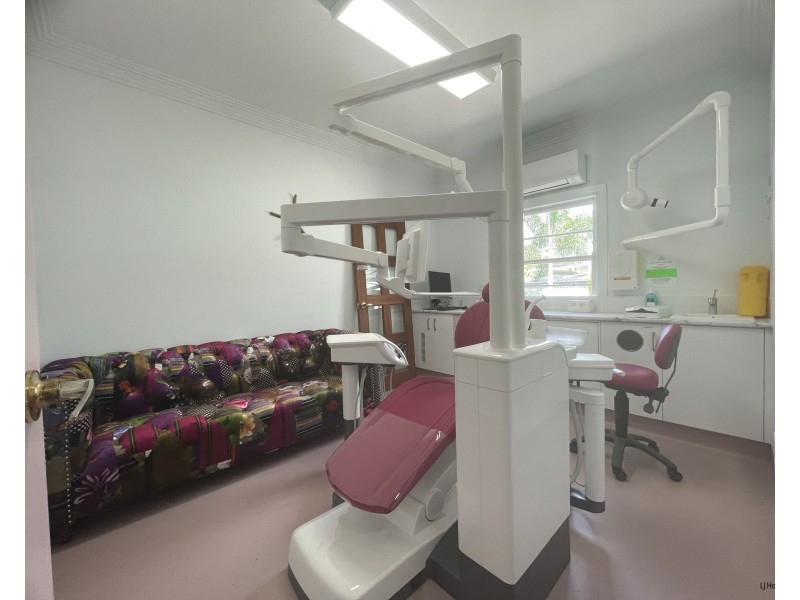 8 Thrower Drive, Currumbin QLD 4223