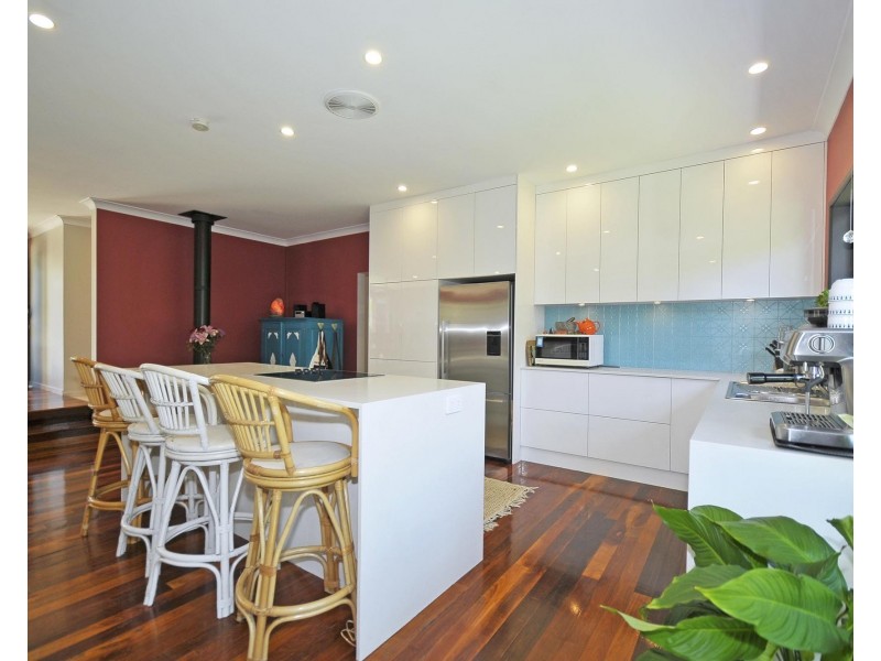 12 Barklya Place, Palm Beach QLD 4221